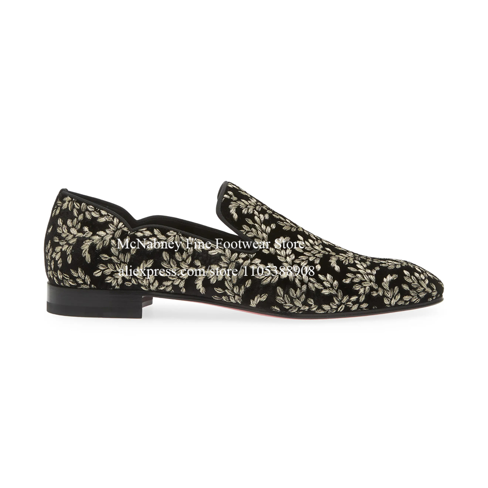 Schwarze Slipper aus Seidensam – Men'S Formal Party Wear Shoes Bewertung und Preis