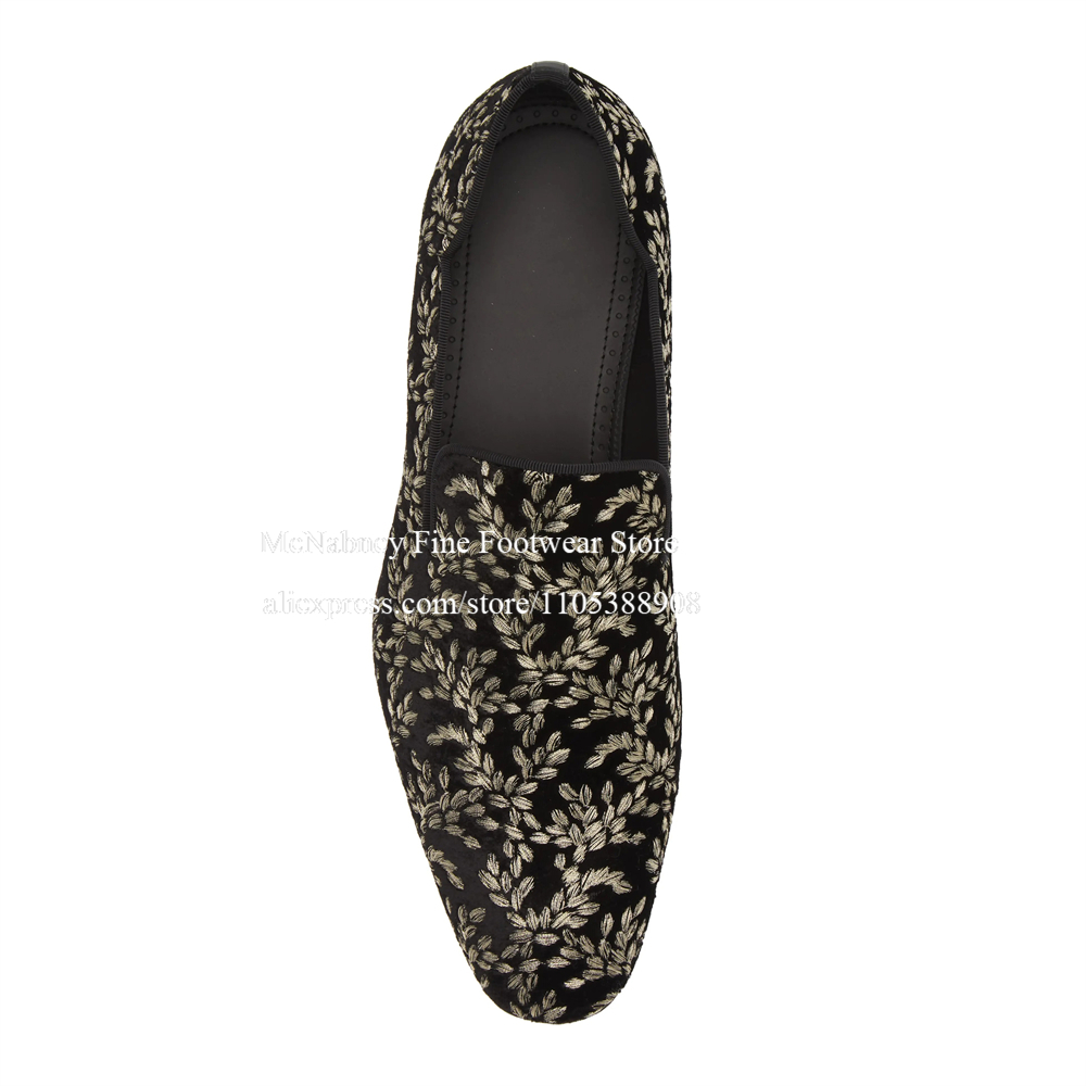 Schwarze Slipper aus Seidensam – Men'S Formal Party Wear Shoes Bewertung und Preis