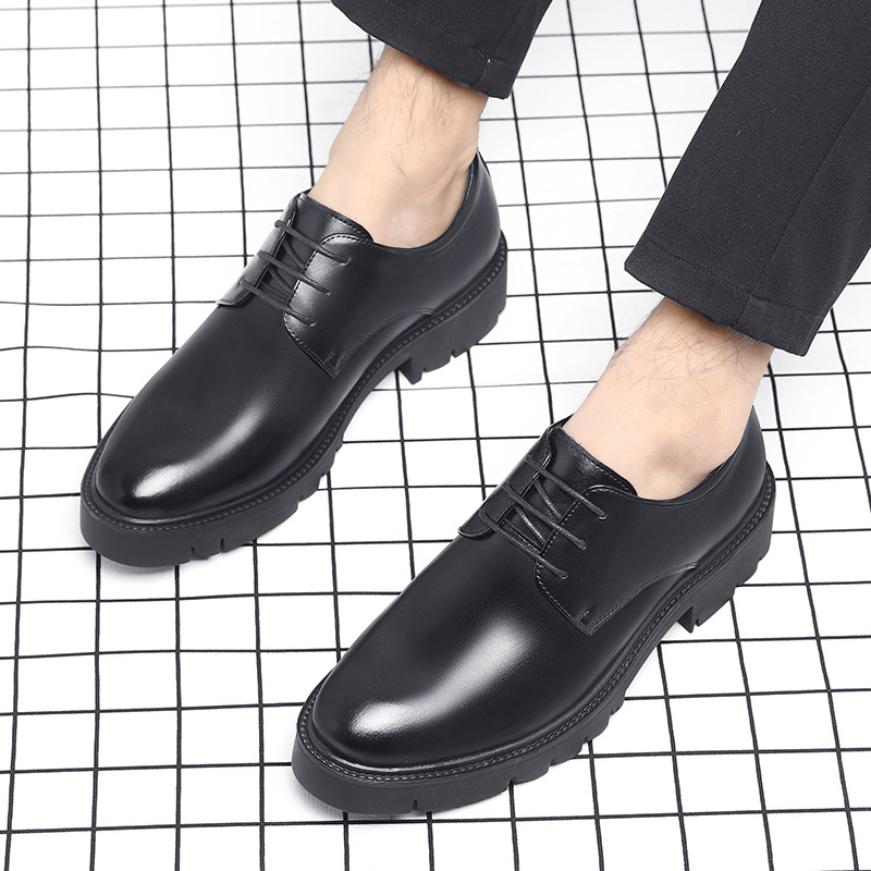 Herrenschuhe aus schwarzem Led – Formal Men Daily Wear Shoes Bewertung und Preis